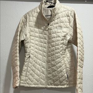 The North Face Women's Off-White Quilted Puffer Jacket